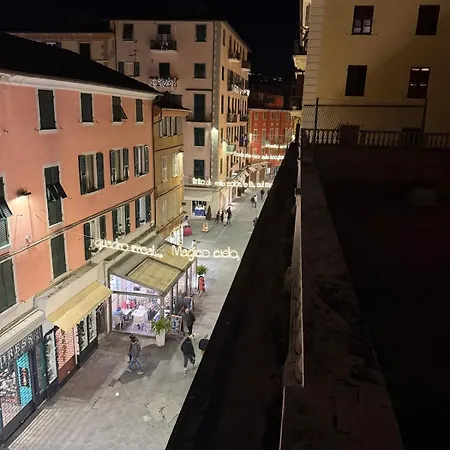 Patio Del Prione * لا سبيتسْيا