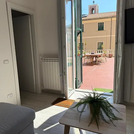 Patio Del Prione *